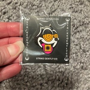 NWT Cat Enamel Pin